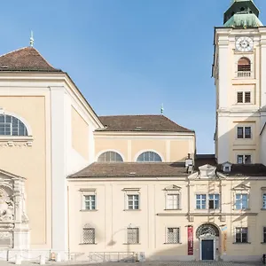 3* Vendégház Benediktushaus Im Schottenstift