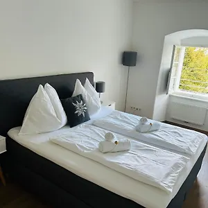  Homestay Palais Am Kai - Zentrale Lage, Kostenloser Parkplatz Austria